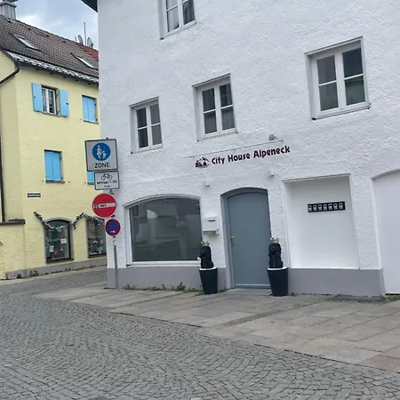 House Alpeneck Hotel 3*