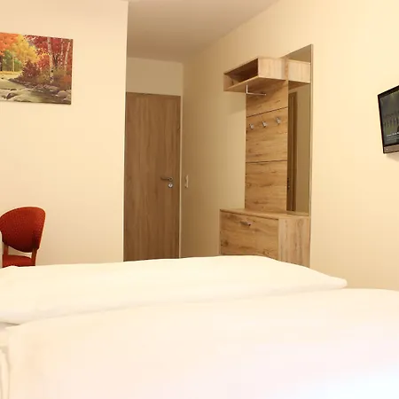 Hotel House Alpeneck 3*