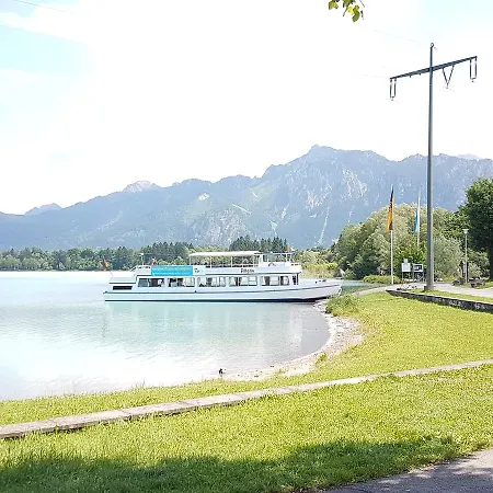 Hotel House Alpeneck 3*
