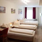 Szálloda House Alpeneck 3*
