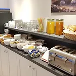 House Alpeneck Szálloda 3*
