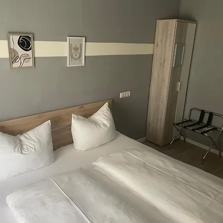 Szálloda House Alpeneck 3*