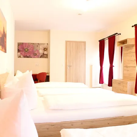 House Alpeneck Otel 3*