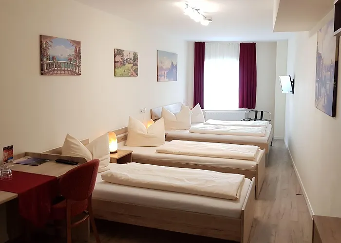 מלון House Alpeneck 3*