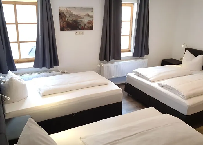 מלון House Alpeneck 3*